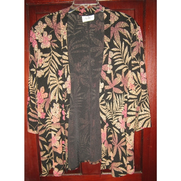 LA Los Angeles Woman Plus 2X Open Slinky Stretch Textured Floral Jacket Cardigan - Picture 1 of 3